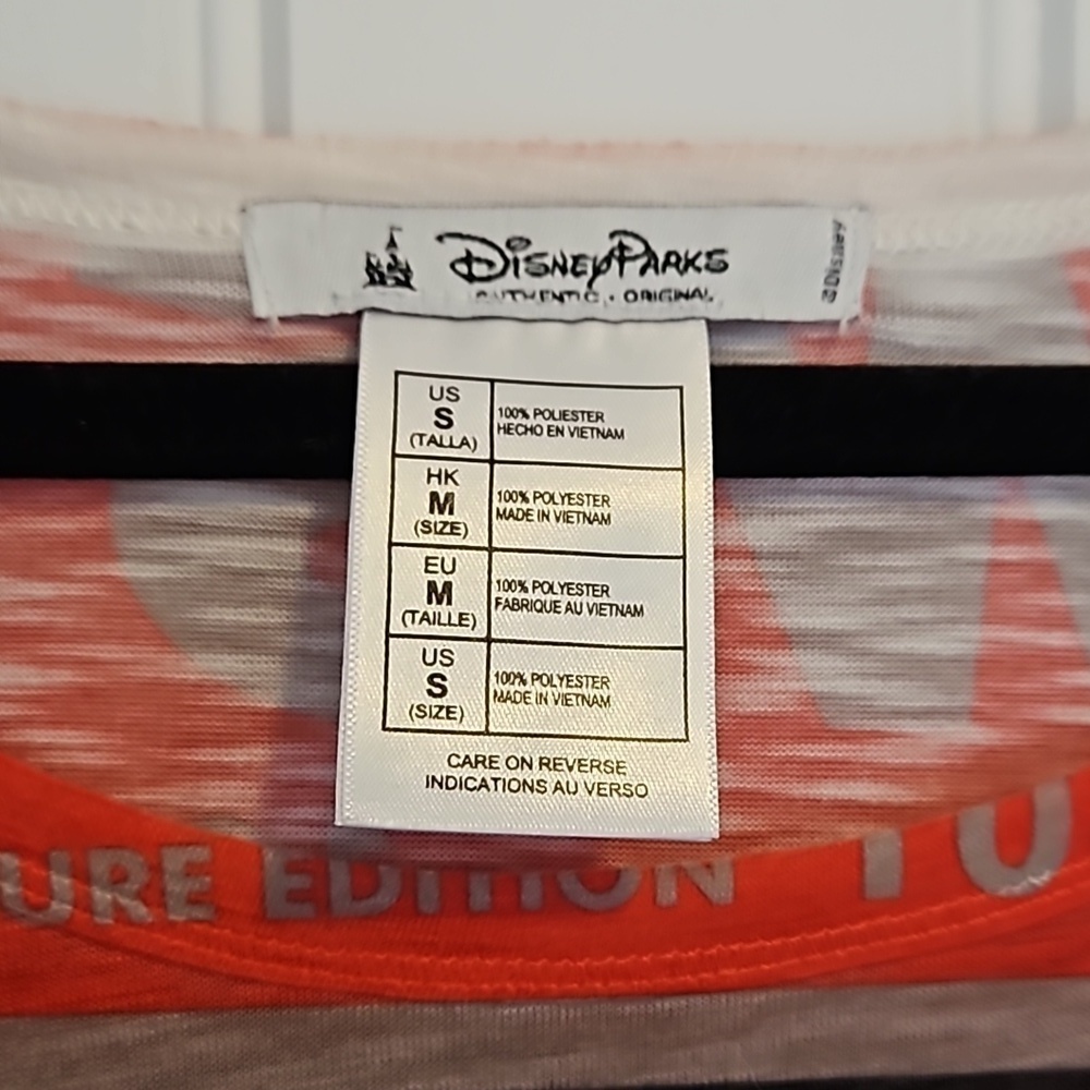 Women's Disney Park Newspaper T-Shirt  Size Small - Picture 2 of 6